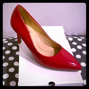 Red Patent Pumps 👠
